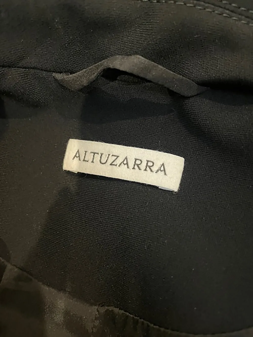 ALTUZARRA