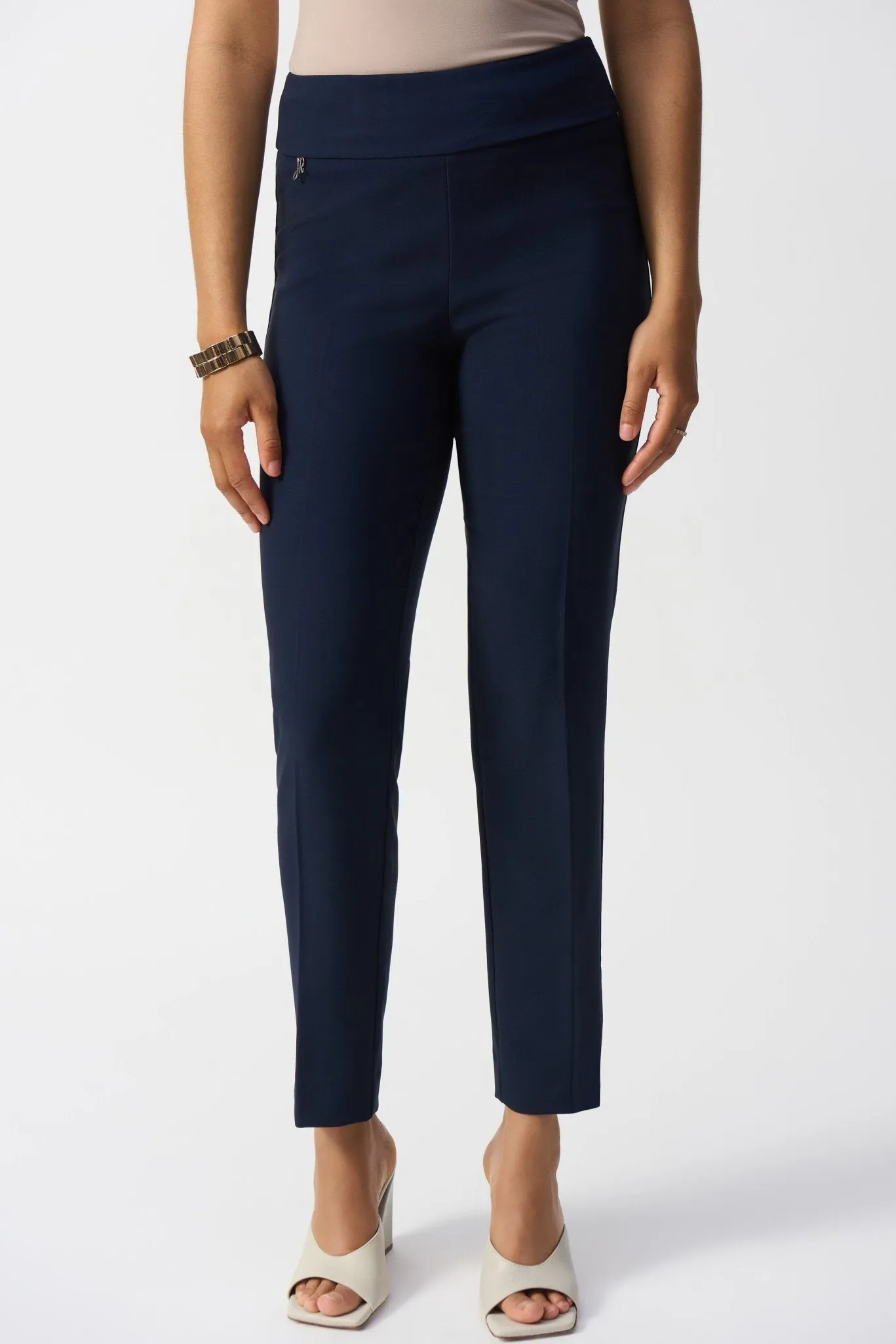 Lux Twill Slim-Fit Pull-On Pant