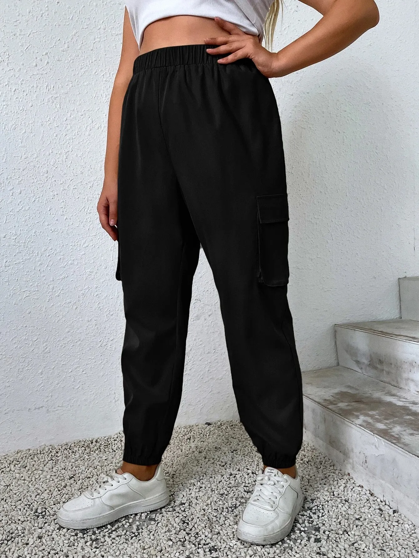 Solid Color Flap Pocket Casual Cargo Pants