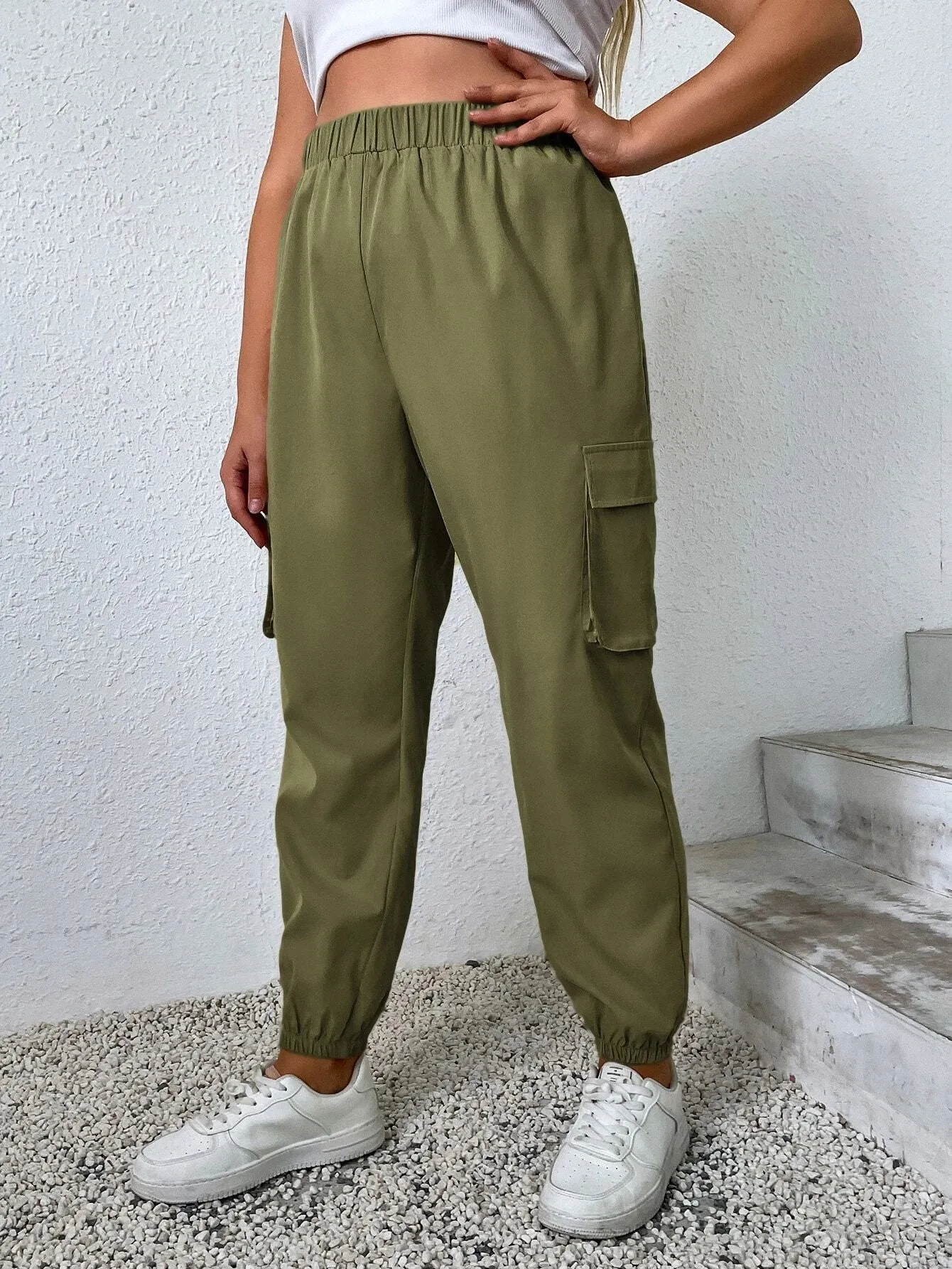 Solid Color Flap Pocket Casual Cargo Pants