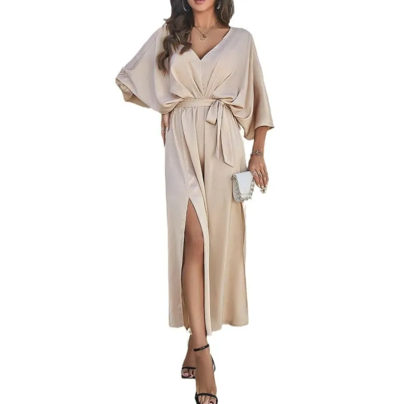 Wrap-style Maxi Dress with V-neck Loose Fit and Tie Waist